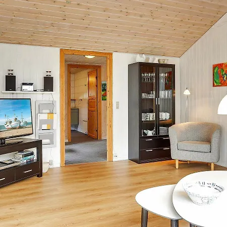 Holiday home 6 Person In Henne Henne Strand